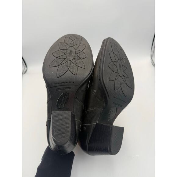 Born Womens Black Size 6‎ 1/2 Booties Western Studded - Picture 10 of 11